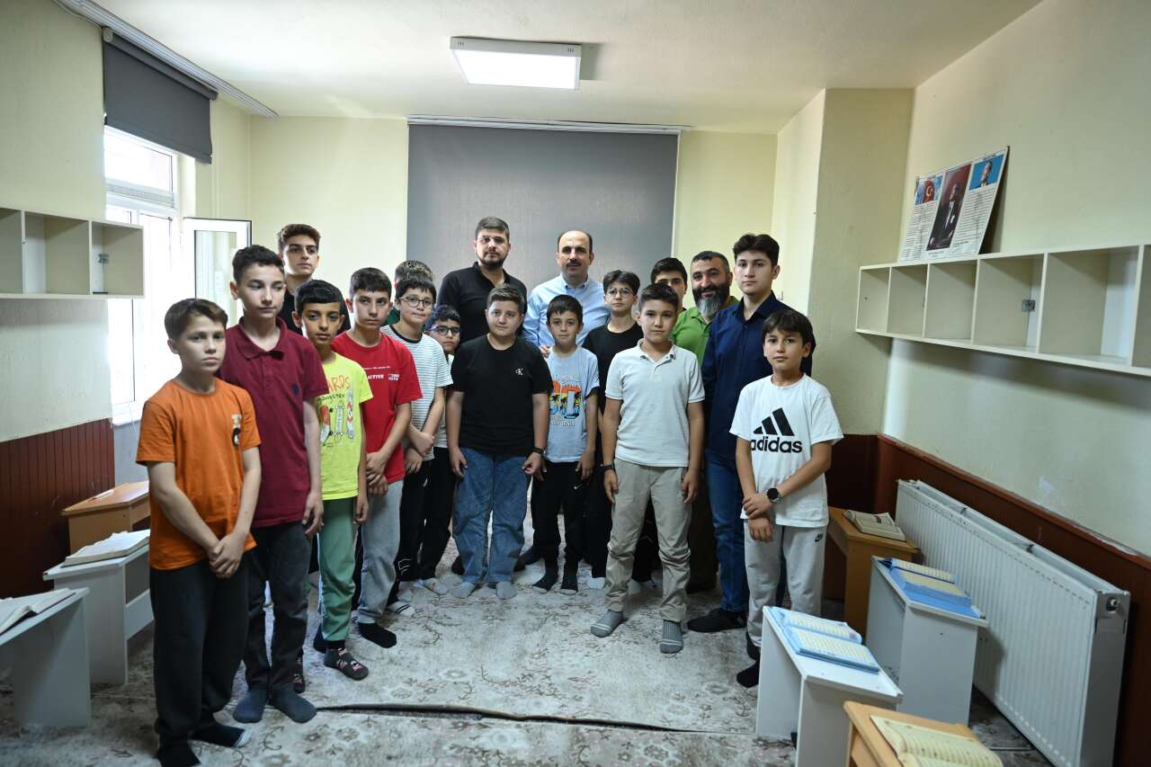 Konya’da anlamlı buluşma! Başkan Altay’a büyük ilgi gösterdiler 6